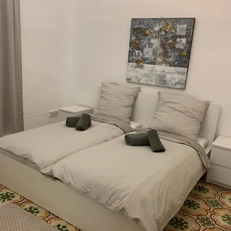 2 Bedroom In The Centre Of Valletta